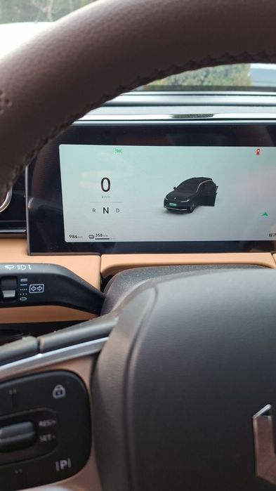 Диски и балоны R18. Leapmotor c11