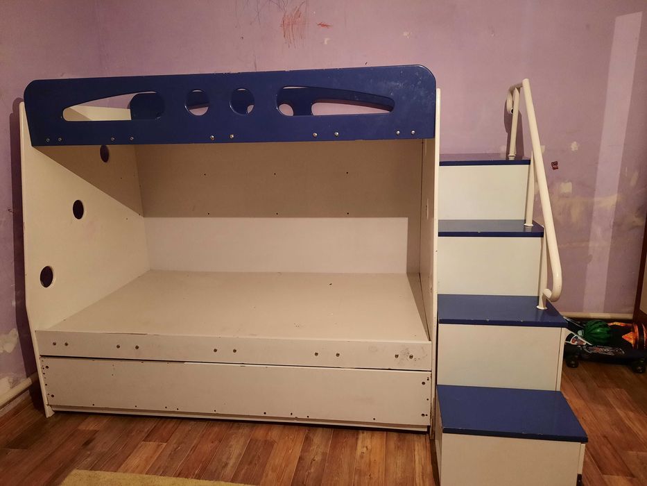 Датская двухярусная кровать
