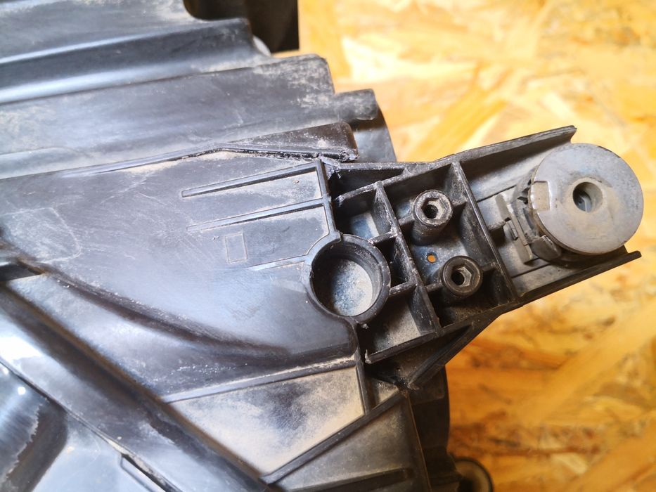 Ляв фар за Фолксваген Туран VW Turan Full LED