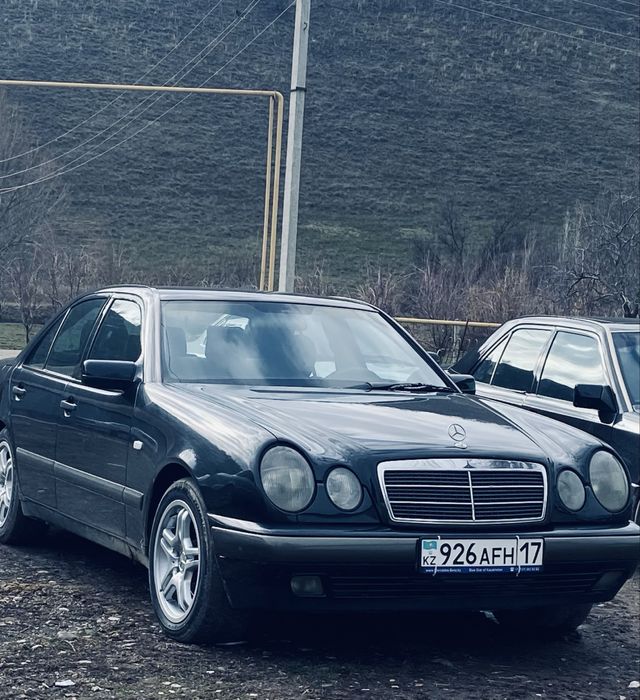Mercedes e280 ,1999