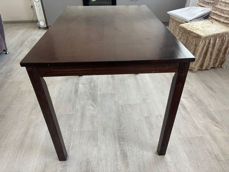 Продам стол кухонный