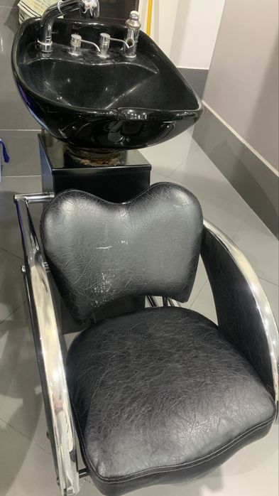 Парикмахерское оборудование срочно