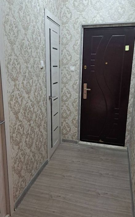 - Район: Мирзо Улугбек 
- Ориентир: Ялангач 
-Кол.Комнат:2
-Этаж:2
-Эт