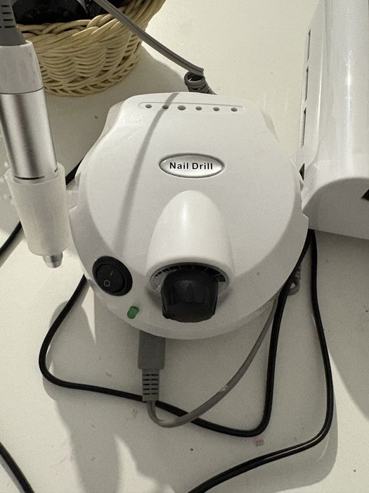 Продам недорого маникюрный набор