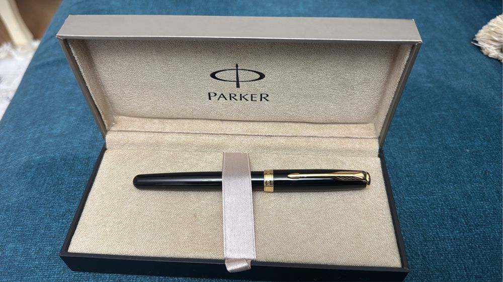 Ручка Паркер.