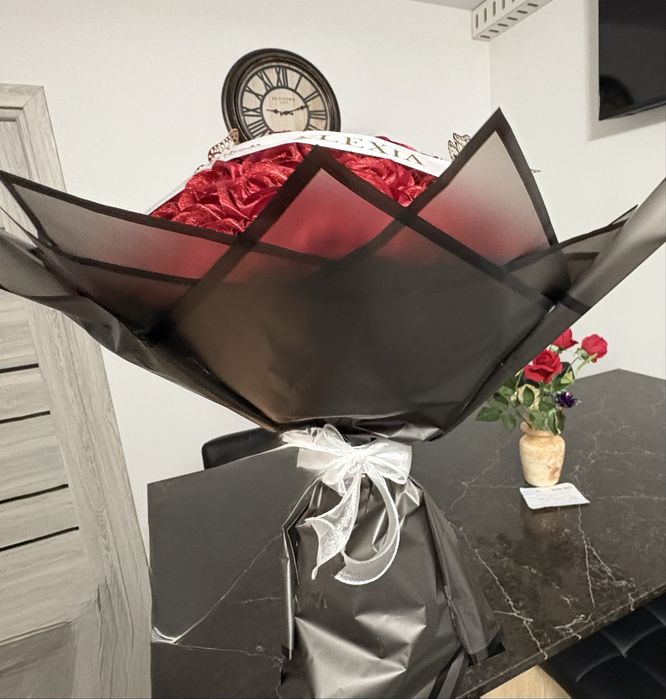 Buchet trandafiri 101 lucrat manual