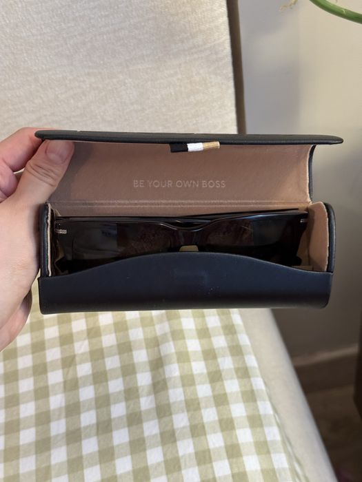 Очки солнцезащитные Boss