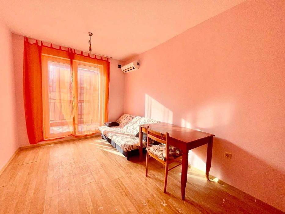 БЕЗ  допълнителни плащания. Уютен обзаведен 2-стаен , кв. Галата.