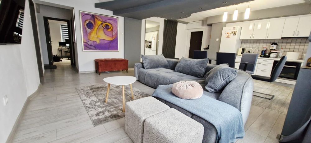 Apartament 4 camere Et 1 Nufaru