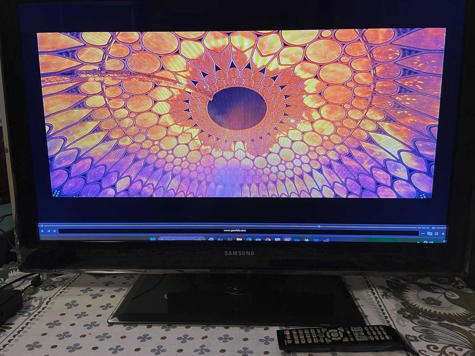 Телевизор Samsung, LED, 40 инча, Ultra Slim UE40B7020WW