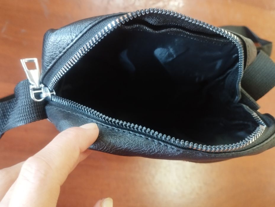 Продам мужскую сумочку