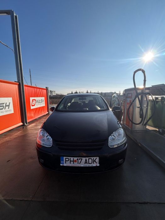 Volkswagen Golf  V 1.4 FSI