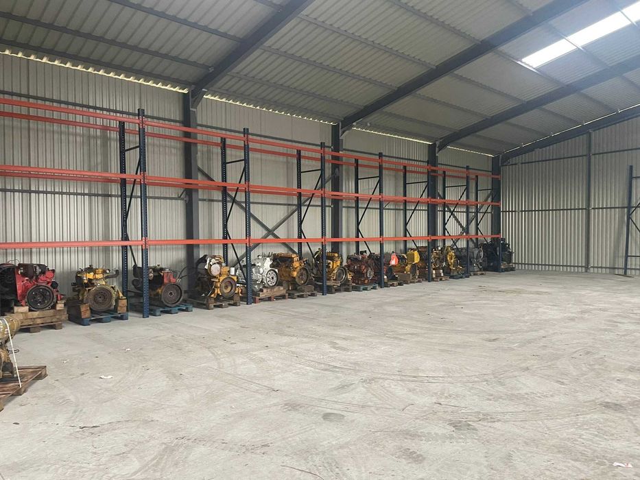 Motoare pentru utilaje de constructii  Cummins  Perkins...