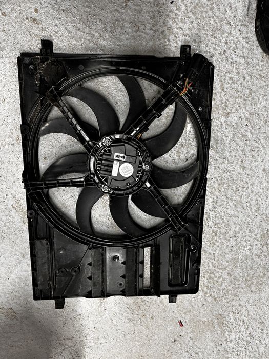 Electroventilator ford ficus.cod:jx61-8c607-bb.