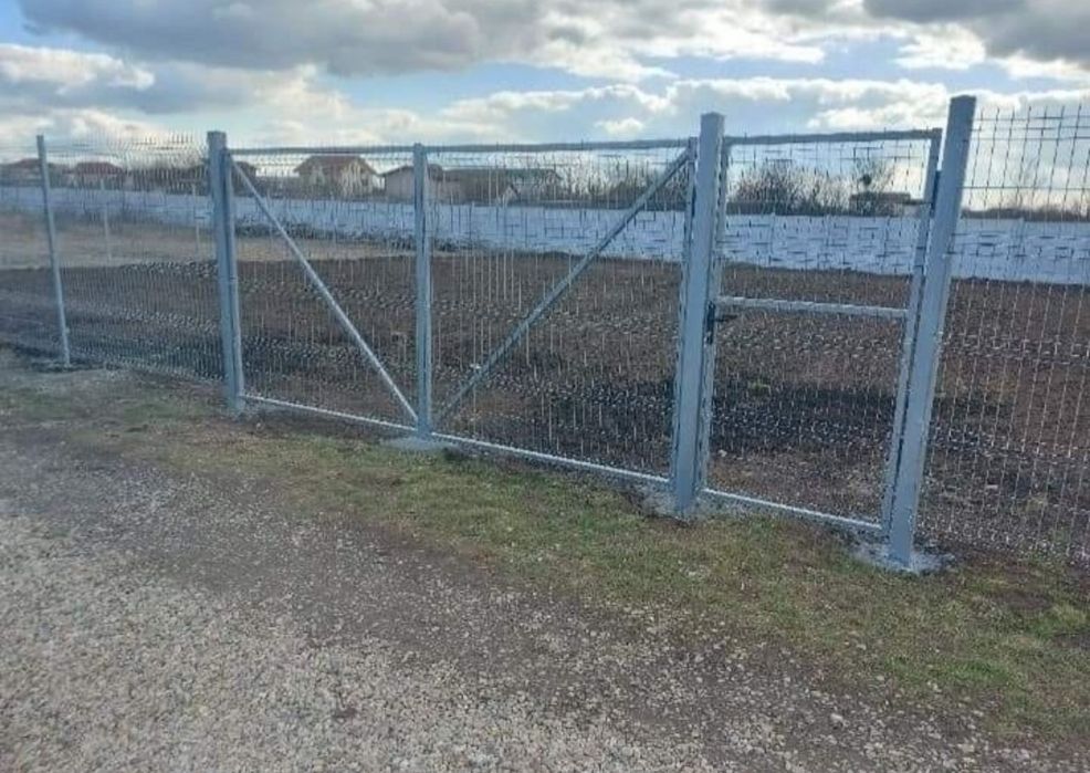 Super pret luna asta garduri și porți din plasa bordurata