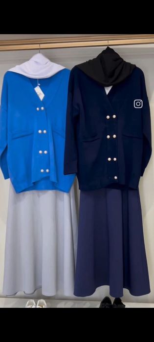 двойка чорню и голубой