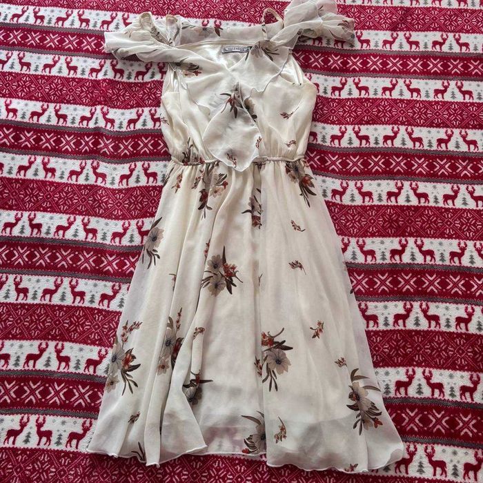 Летнее женское платье