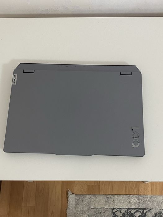 Игровой ноутбук Lenovo