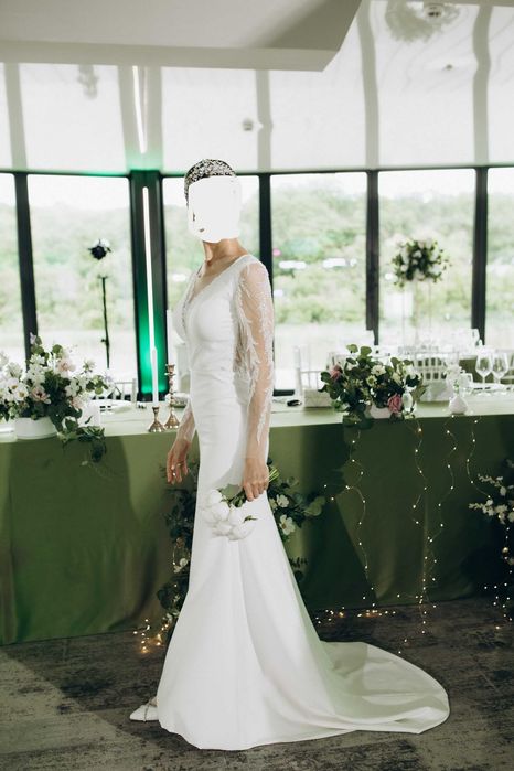 Rochie de mireasa cu broderie cusuta manual