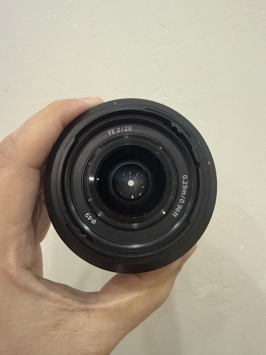 Объектив Sony FE 28 mm F2