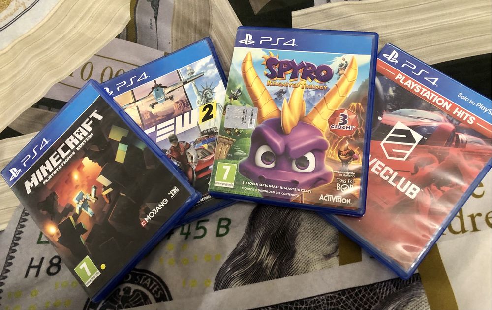 PlayStation 4 Slim 1TB