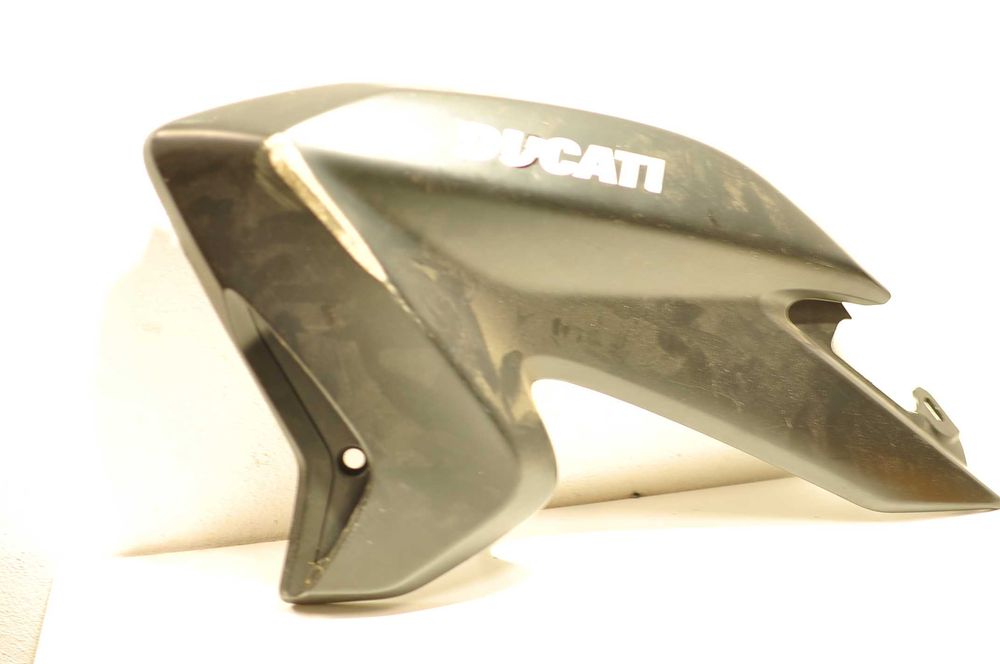 Aripa scarite Ducati Hypermotard Hyperstrada