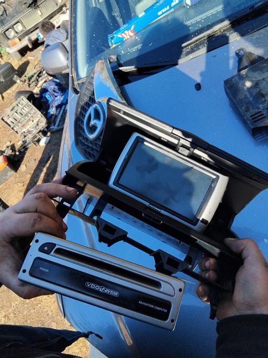 Продавам Mazda 6 2003г 2.3 бензин 4×4 автомат НА ЧАСТИ