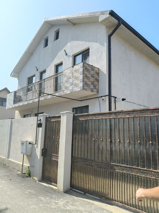 De vânzare Casă la sol și Vilă P+1 în Năvodari