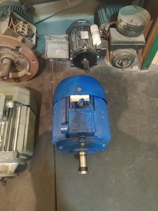 Электродвигатель