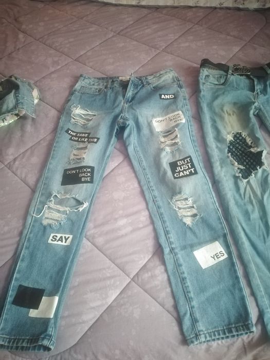 Продам джинсы подростковые