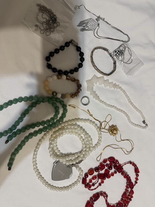 Бижутерия в хорошем состоянии