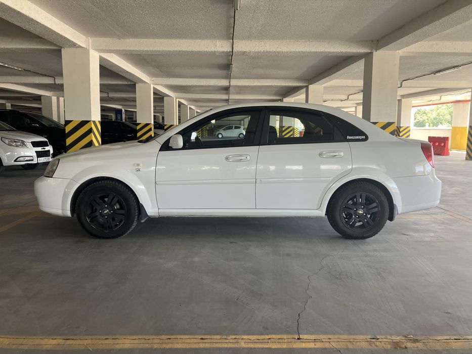 Chevrolet Lacetti 2010, 1.8 бензин, механика, пробег 191 500 км.
