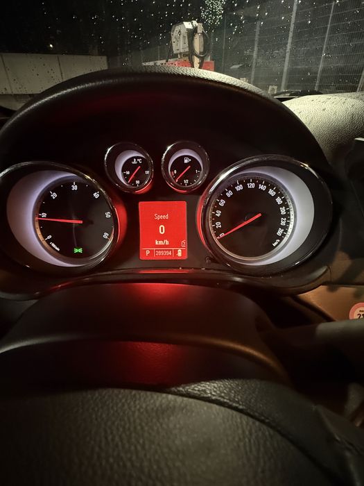 Vand opel insignia 2.0 disel