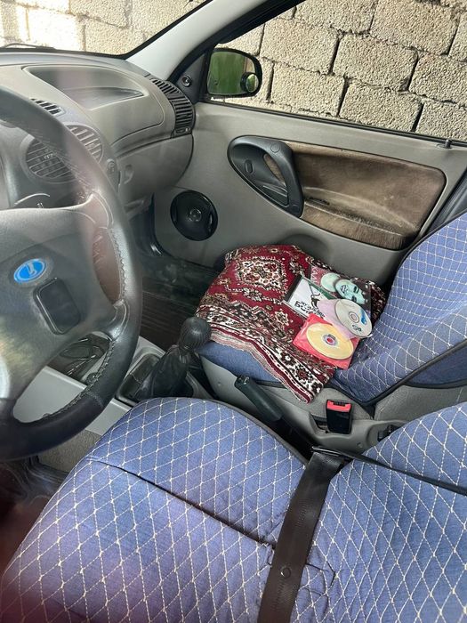 Срочно, продвется машина