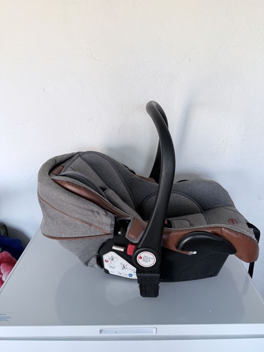 Коляска трансформер автолюлька