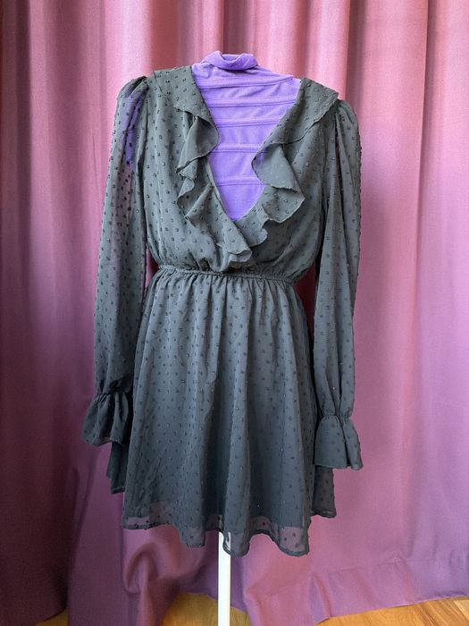 Рокля , черана , размер S