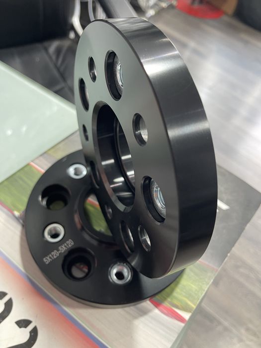 2 Distantieri 22 mm-5x120 BMW E46-E60-E90