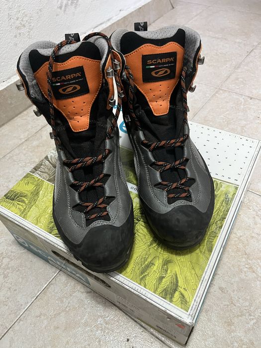 Scarpa high boots