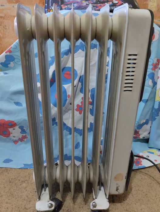 Продам масляный обогреватель
