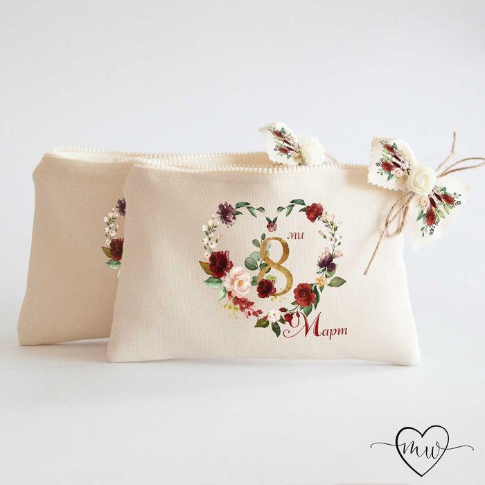 Подарък за жена по случай 8-ми март, Несесер с вътрешно послание