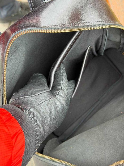 Rucsac pentru laptop fabricat din piele naturală lucioasă. Rucsac din piele naturală. Rucsac pentru laptop. Leather laptop backpack