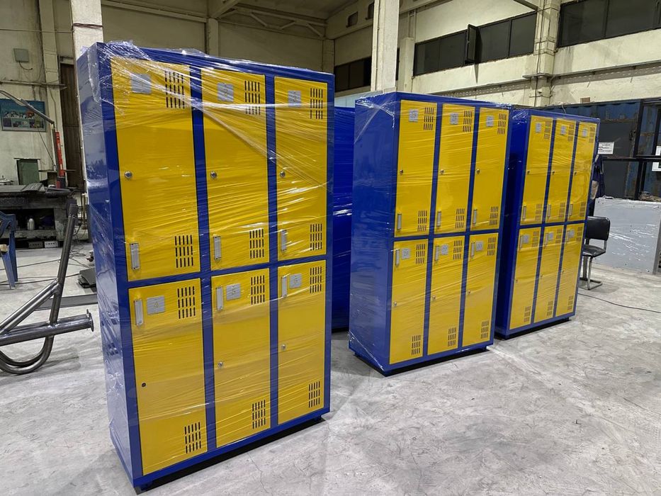 Шкаф для раздевалки