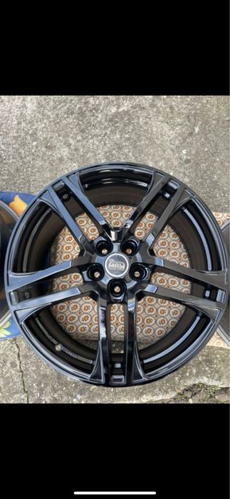 Jante Audi MAM A4 A5 A6 A7 Q3 Q5 Q7 8jx19et30
