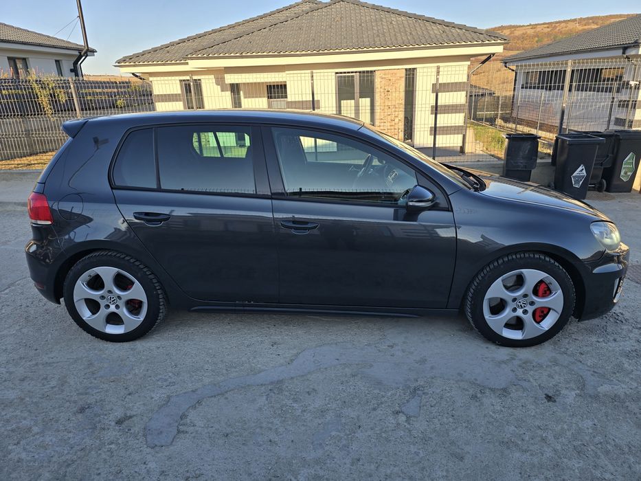 VOLKSWAGEN Golf 2011 — imagine 4