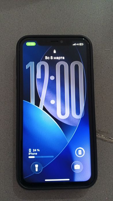 Срочно продам Айфон 11