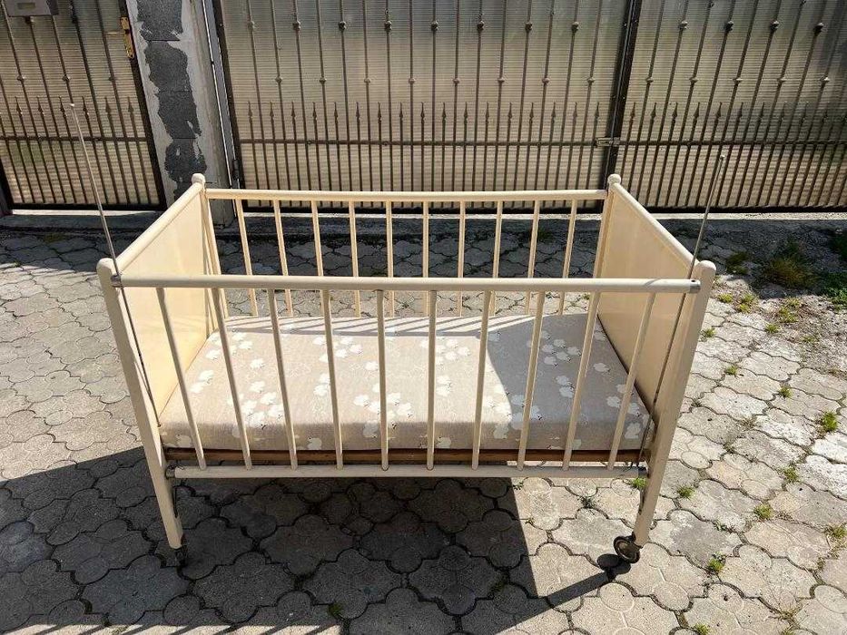 Vand patut copil din lemn masiv + saltea