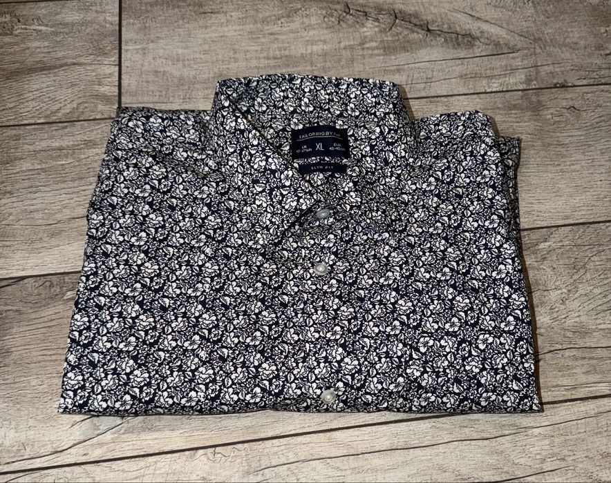 Нова страхотна риза, slim fit, XL