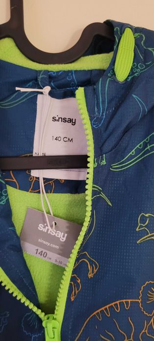 Детско тънко яке с качулка, р-р 140, ново