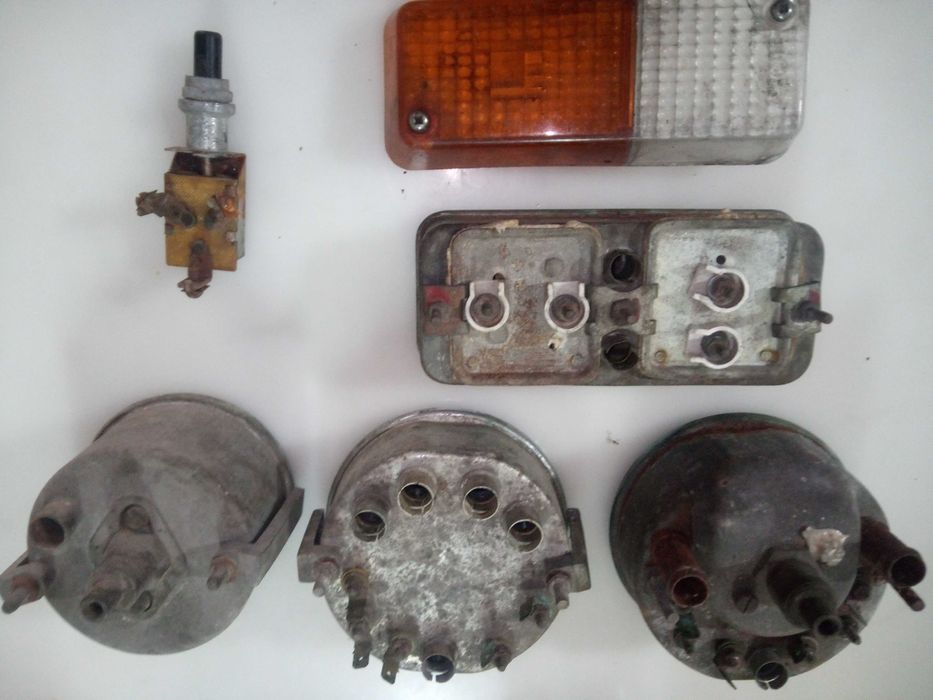 Set garnitura motor, cric auto 2T si alte piese auto,