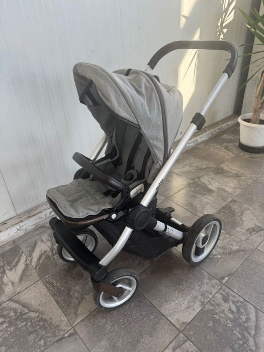 Бебешка количка Mutsy Evo